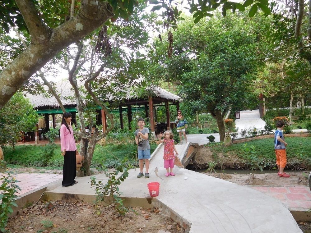 Mekong Ecolodge Cai Lậy Exteriör bild