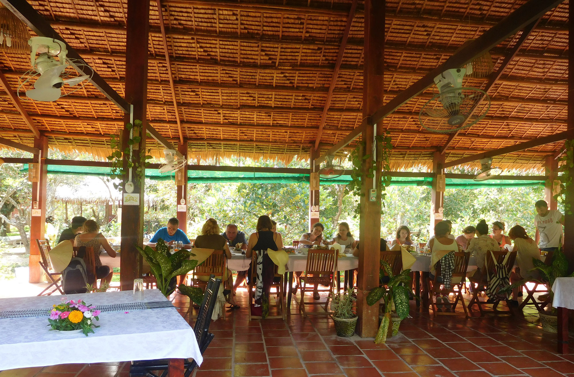 Mekong Ecolodge Cai Lậy Exteriör bild